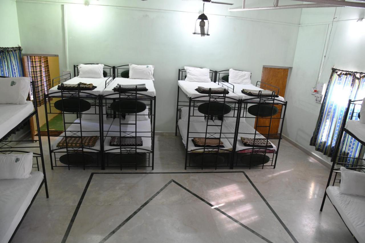 Baaz Jungle Resort Khawasa Luaran gambar
