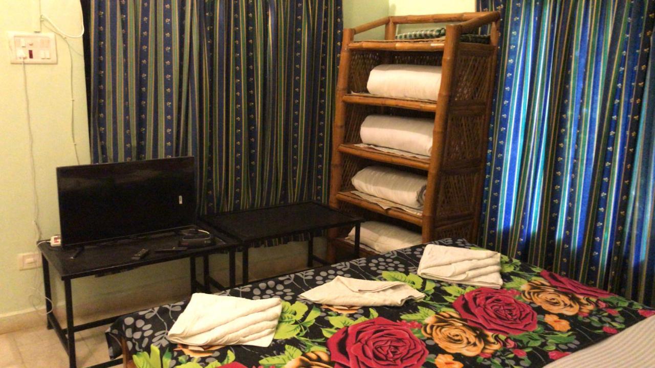 Baaz Jungle Resort Khawasa Luaran gambar